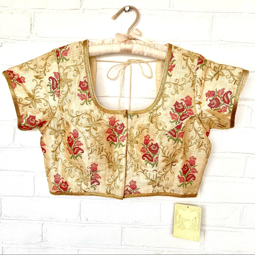 [New] EXQUISITE INDIAN BLOUSE for Saree / Lehengas: